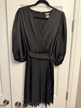 DKNY Black Puff Sleeve Wrap-Style Pleated Midi Dress